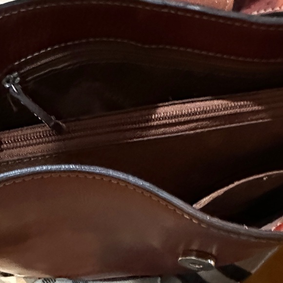 Fossil Rich Brown Leather Shoulder Bag - Picture 8 of 9